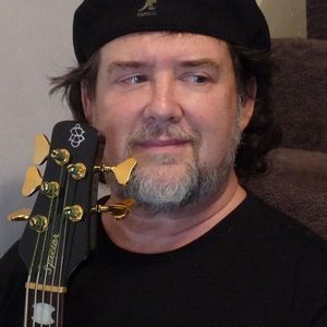 Meet your Posher, Tommy